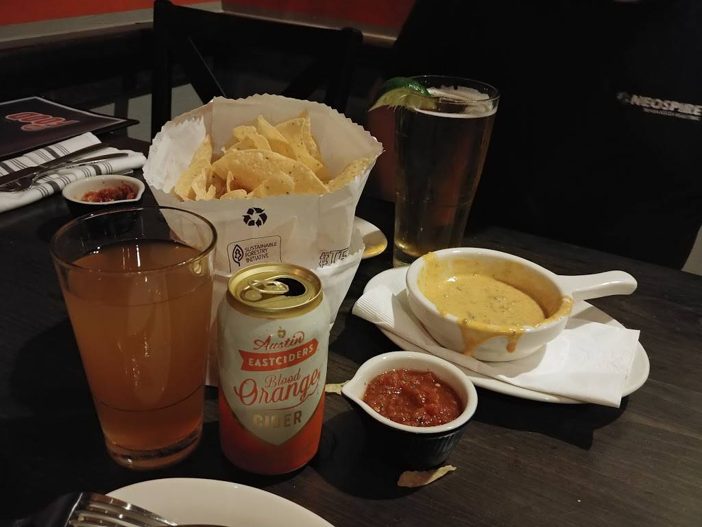 Tio Loco Tex-Mex | restaurant | 11620 Ranch Rd 620 N, Austin, TX 78750, USA | 5127929222 OR +1 512-792-9222