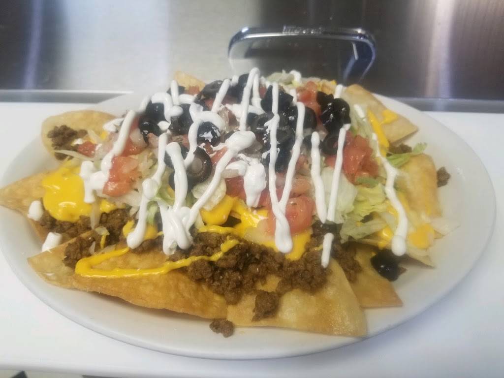 Woodys Bar & Grill | restaurant | 111 4th St N, Greenwald, MN 56335, USA | 3209873161 OR +1 320-987-3161