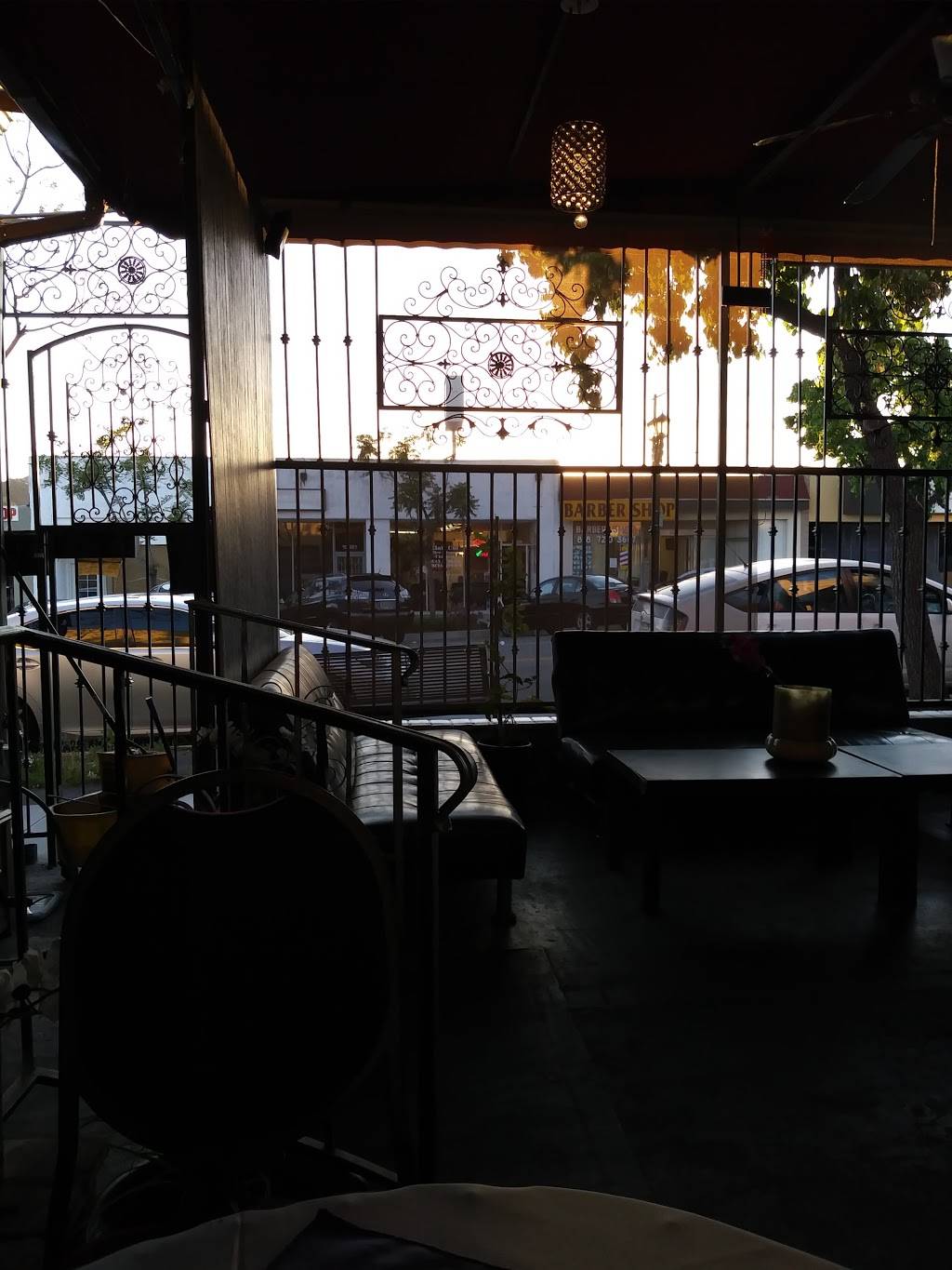 EURO FUSION CUISINE | restaurant | 10024 Commerce Ave, Tujunga, CA 91042, USA | 8183522220 OR +1 818-352-2220