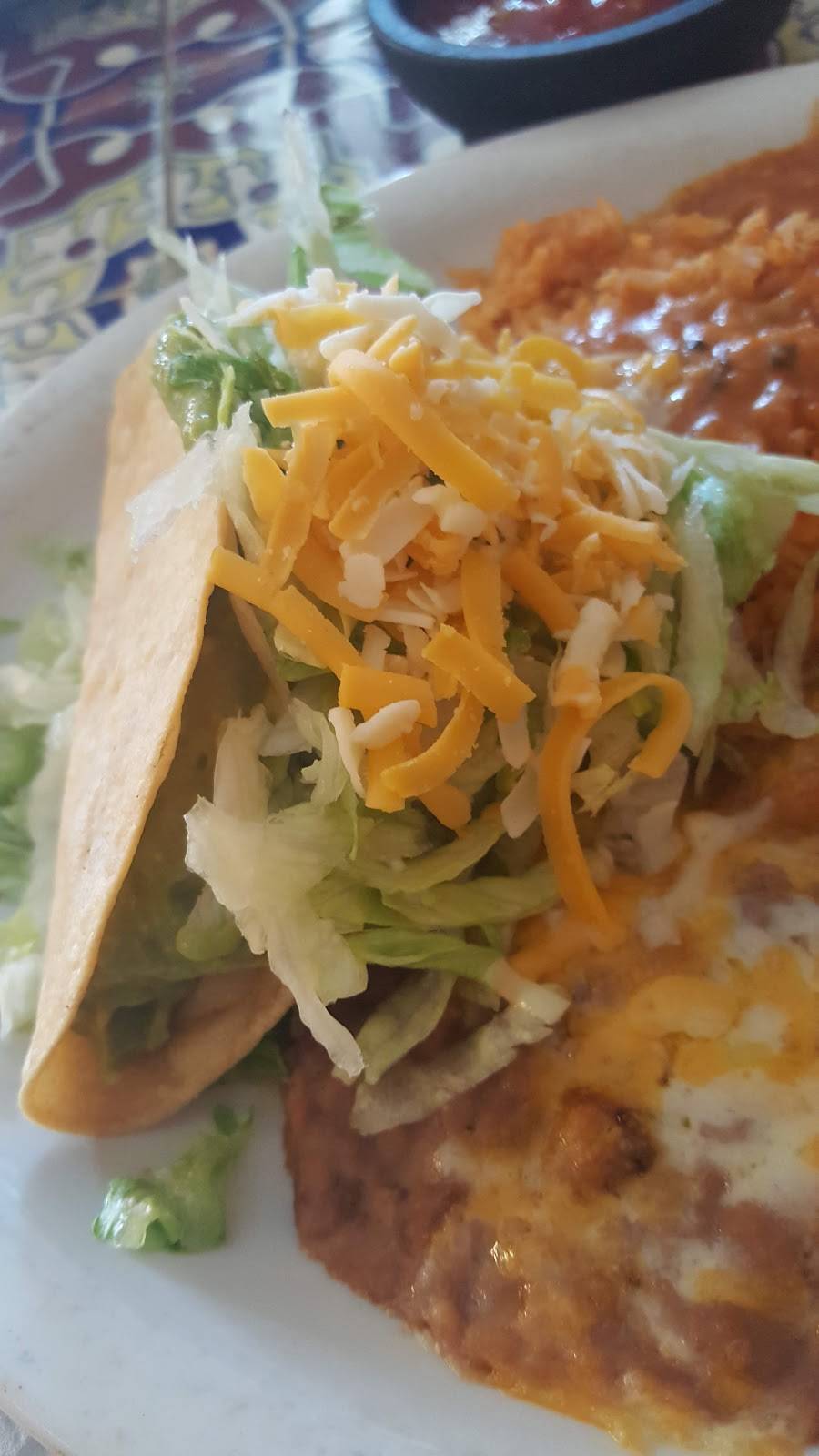 El Rincon Bohemio | restaurant | 4141 State St # F1, Santa Barbara, CA 93110, USA | 8059674464 OR +1 805-967-4464