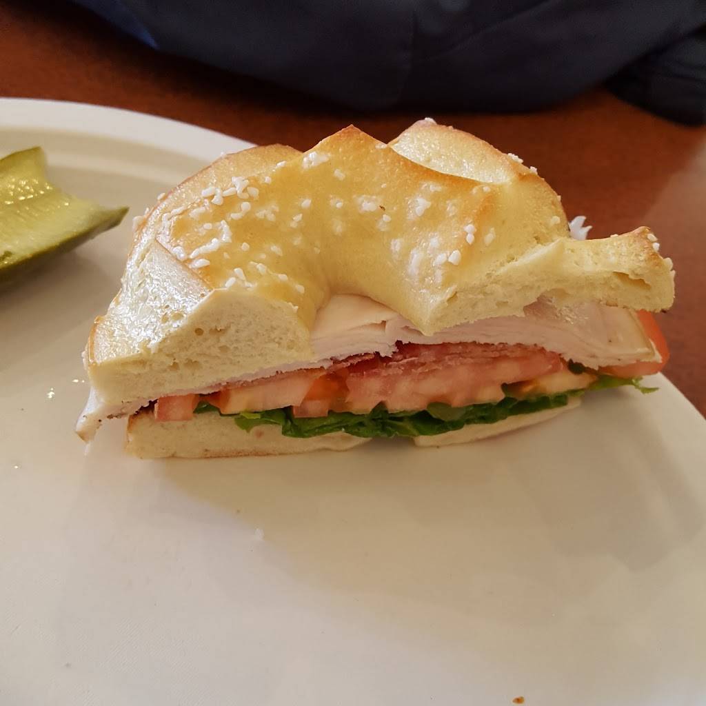Einstein Bros. Bagels | cafe | 1006 N El Camino Real Ste B, Encinitas, CA 92024, USA | 7607536514 OR +1 760-753-6514