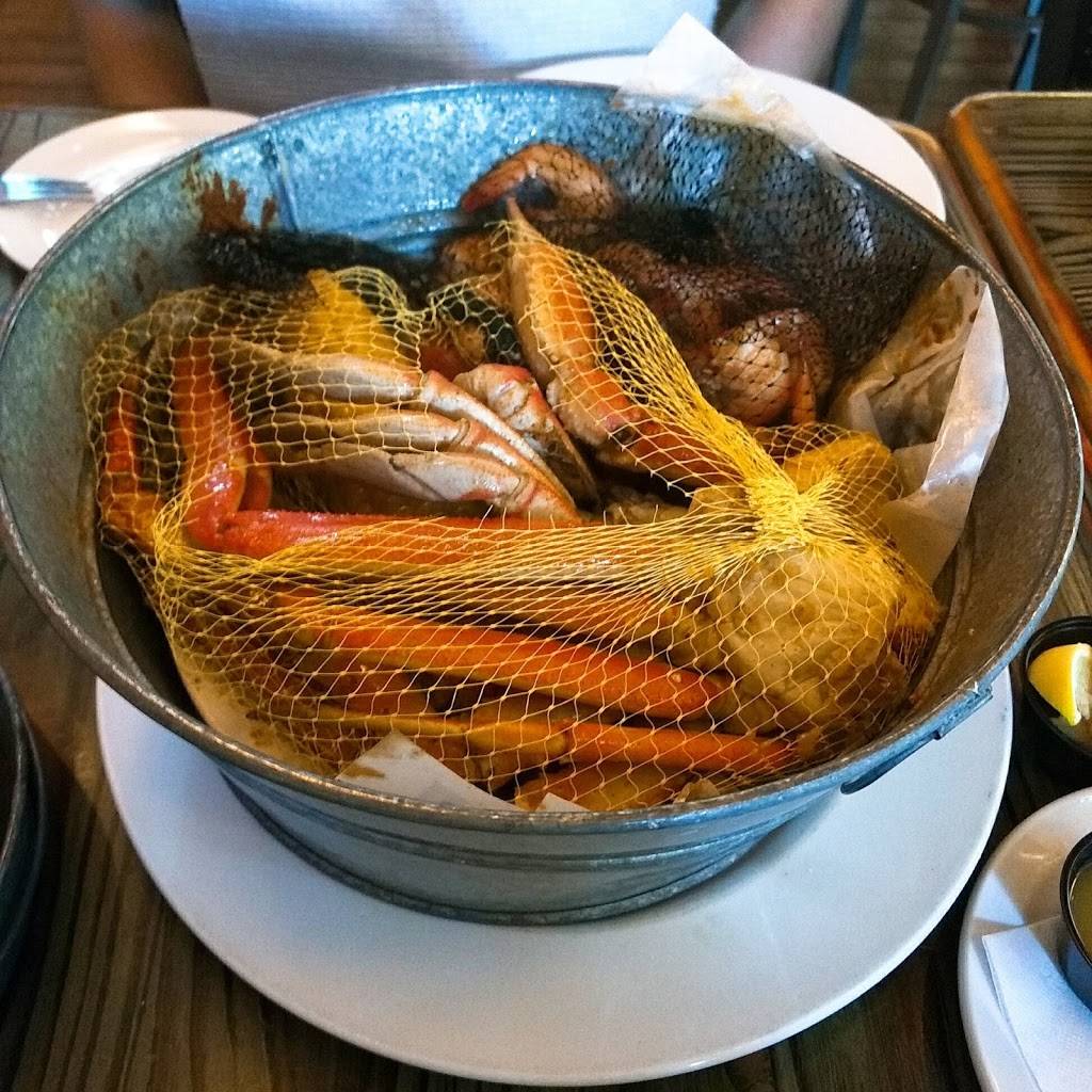 Joes Crab Shack | restaurant | 8400 International Dr, Orlando, FL 32819, USA | 4073522928 OR +1 407-352-2928