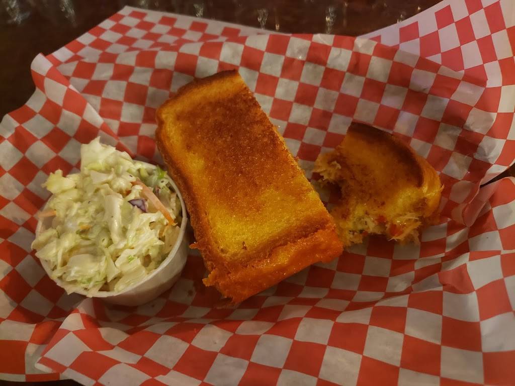 The HiVe Taphouse | restaurant | 13851 Beavercreek Rd c104, Oregon City, OR 97045, USA | 5033055055 OR +1 503-305-5055