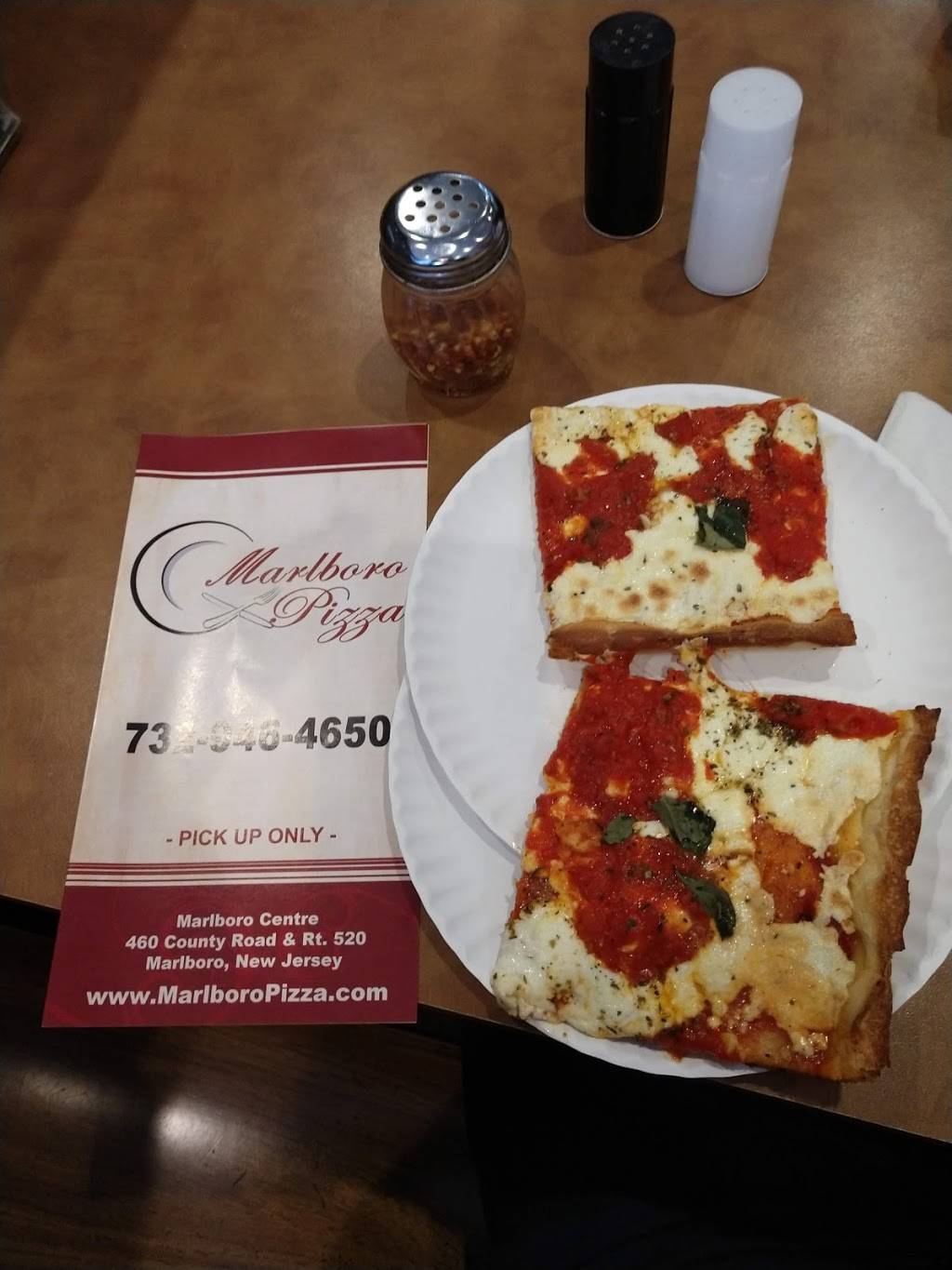 Marlboro Pizza | restaurant | 460 County Rd 520, Marlboro Township, NJ 07746, USA | 7329464650 OR +1 732-946-4650
