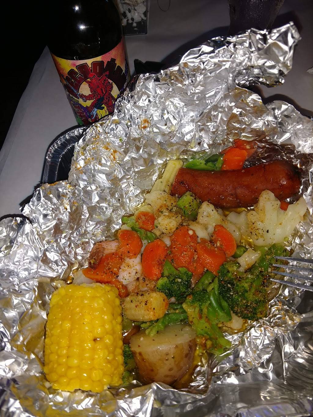 California Crab Shack | restaurant | 444 S Lake St, Gary, IN 46403, USA | 8664330691 OR +1 866-433-0691