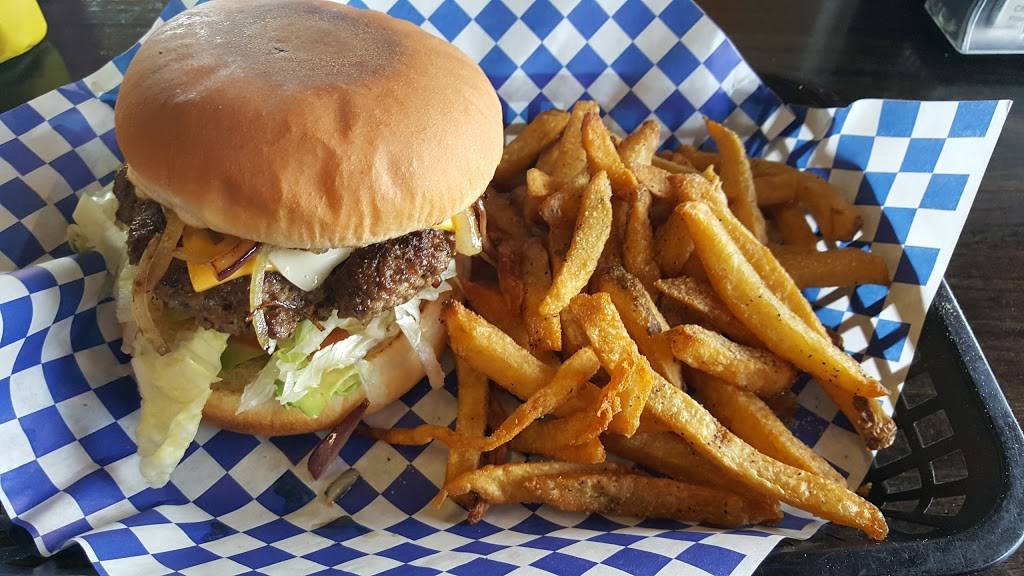 Jimmys Burgers | restaurant | 4141 W Wheatland Rd, Dallas, TX 75237, USA | 9722836061 OR +1 972-283-6061