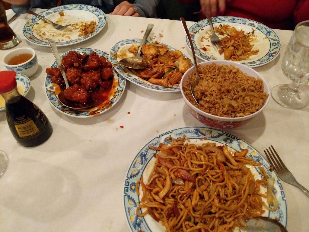 Red Pepper Chinese and Vietnamese Cuisine | restaurant | 3910 Maple Rd, Amherst, NY 14226, USA | 7168313878 OR +1 716-831-3878
