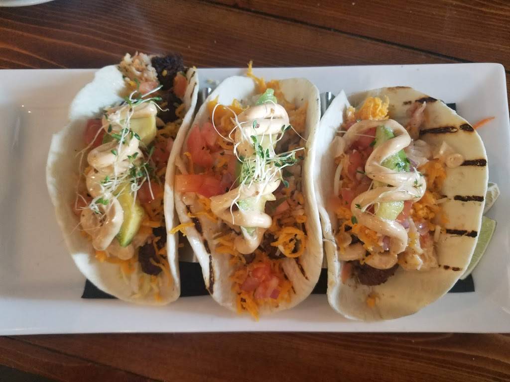 The Salty Dog | restaurant | 237 Dalhousie St, Amherstburg, ON N9V 1W6, Canada | 5197139668 OR +1 519-713-9668