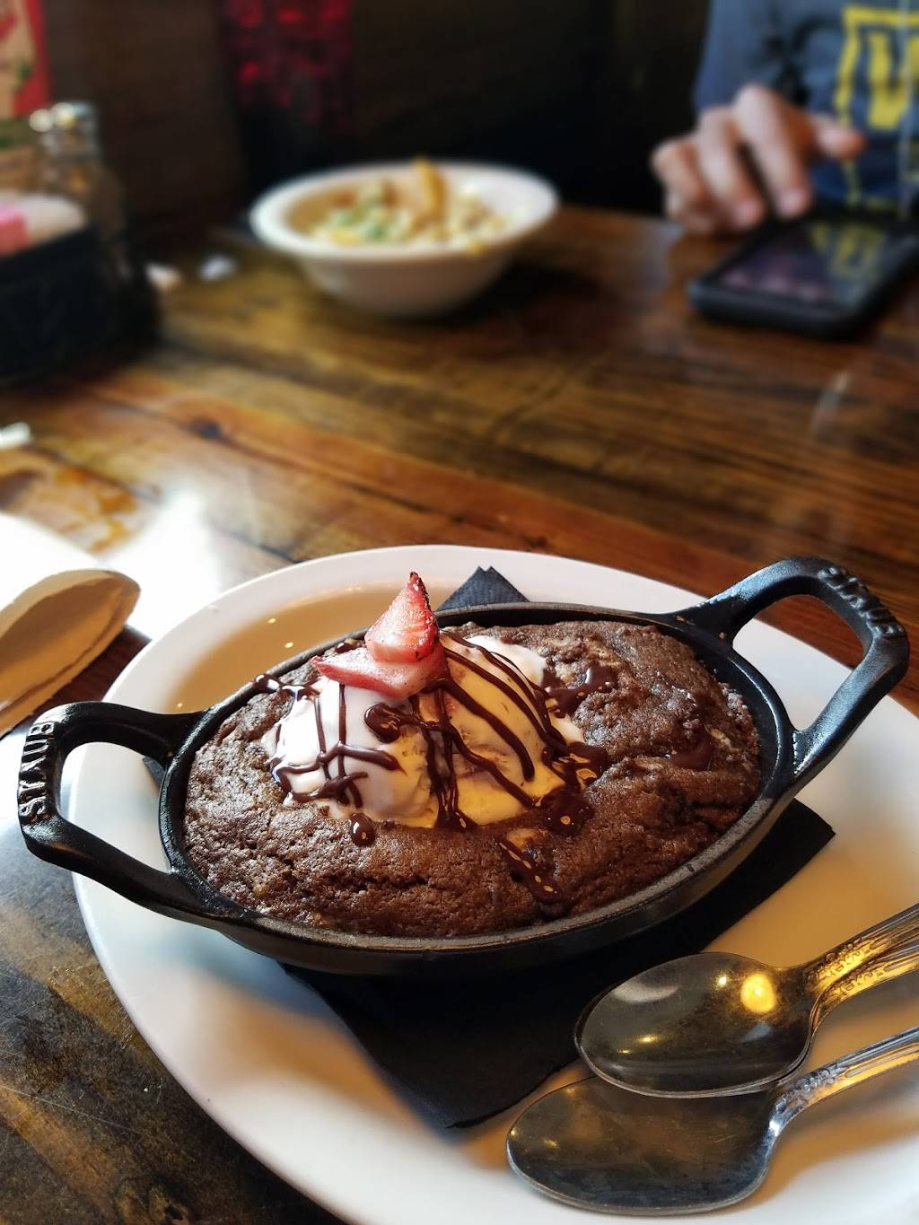 Burgers & Barley | restaurant | 111 Cherry Rd, Rock Hill, SC 29732, USA | 8033283926 OR +1 803-328-3926