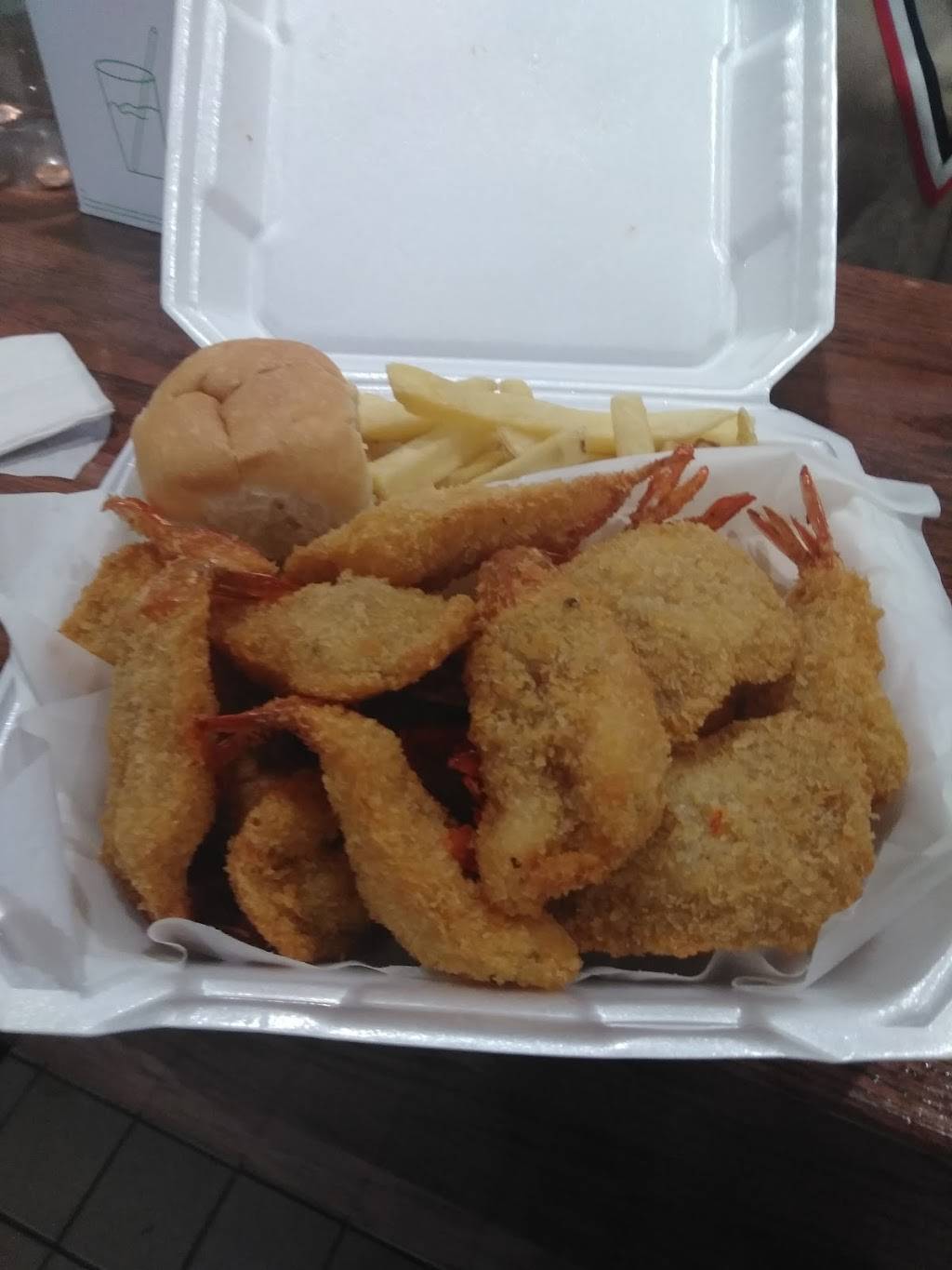 New Orleans Seafood #3 | restaurant | 5823 Winchester Rd, Memphis, TN 38115, USA | 9015675556 OR +1 901-567-5556