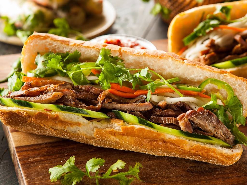Pho Banh Mi Bistro & Grill | restaurant | 1804 FM646 F, Dickinson, TX 77539, USA | 8323407165 OR +1 832-340-7165