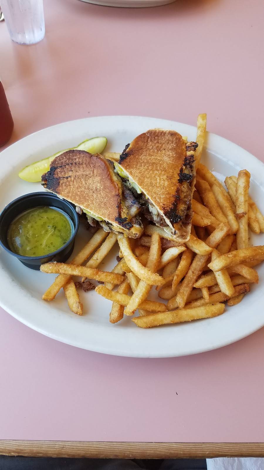 Park Street Grille | restaurant | 279 Main St #7, Rockland, ME 04841, USA | 2075944944 OR +1 207-594-4944