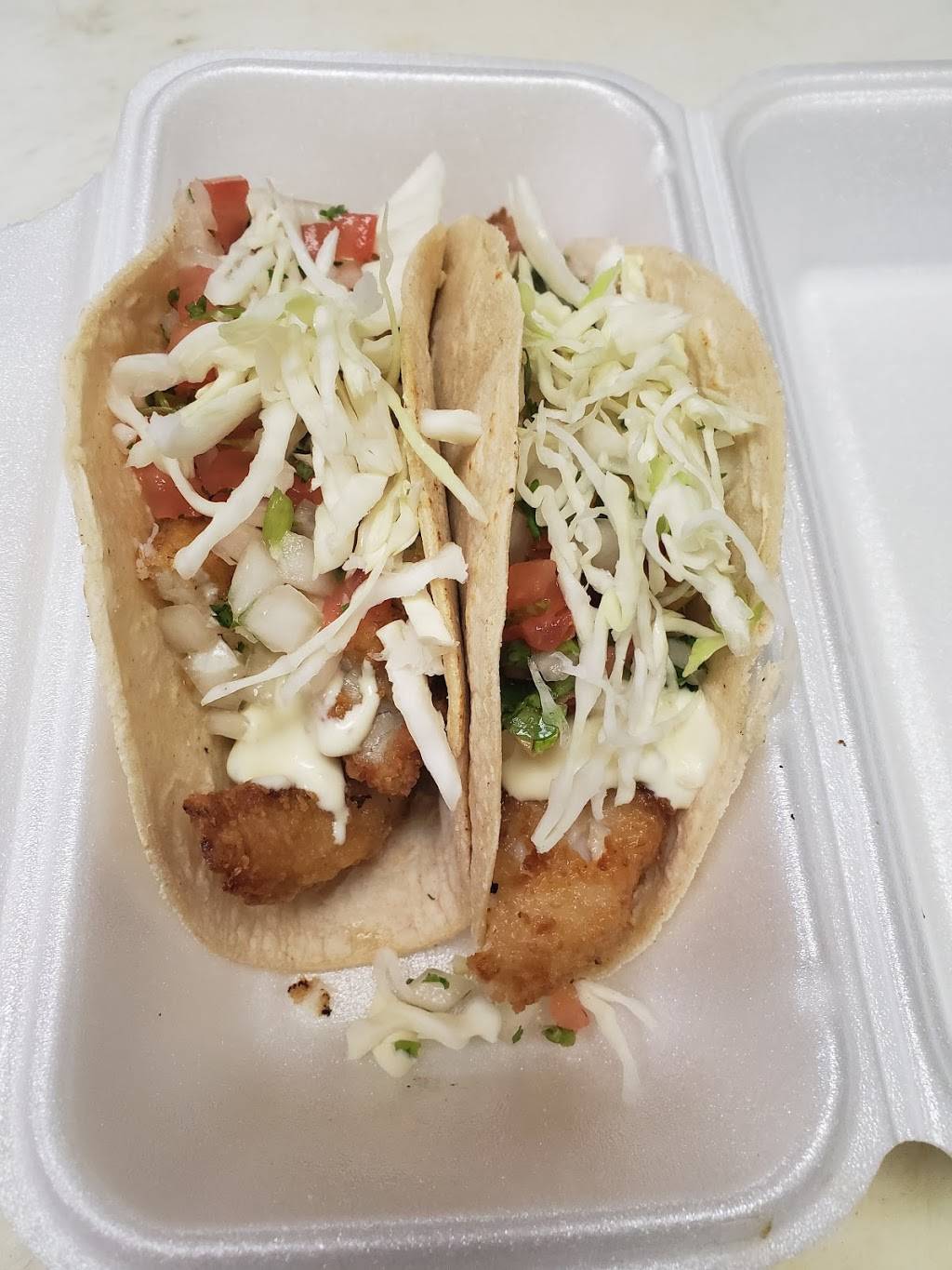 Linas Restaurant | restaurant | 4910 E Central Ave, Wichita, KS 67208, USA | 3164407028 OR +1 316-440-7028