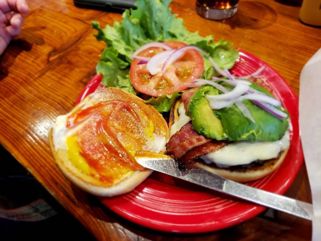 Sparkys Giant Burgers | restaurant | 4120 Redwood Rd, Oakland, CA 94619, USA | 5105315617 OR +1 510-531-5617