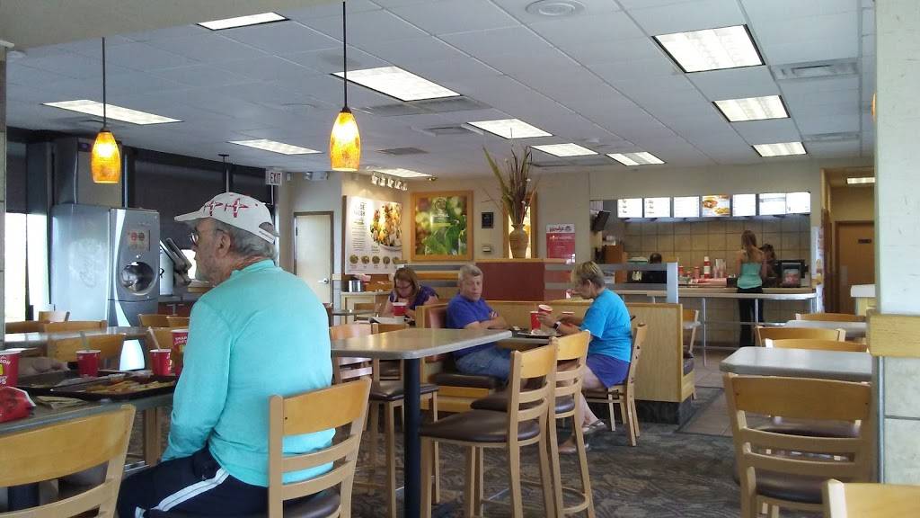 Wendys | restaurant | 1504 Hustonville Rd, Danville, KY 40422, USA | 8592362522 OR +1 859-236-2522