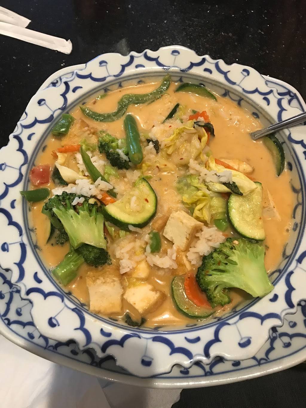 Tom Yum Thai North Restaurant | restaurant | 3510 E Bell Rd #3, Phoenix, AZ 85032, USA | 6027658424 OR +1 602-765-8424