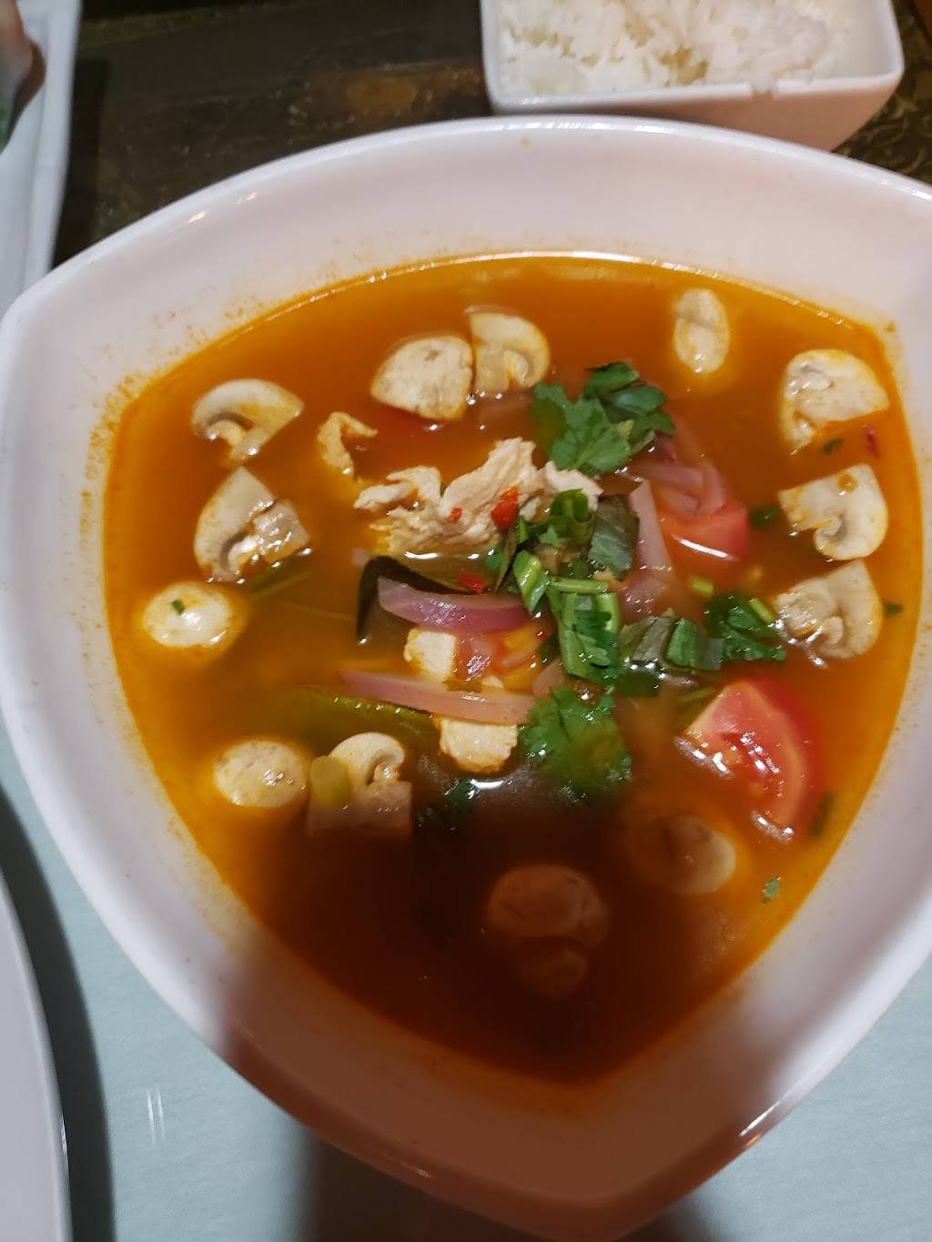 Rum Thai Bistro | restaurant | 880 Sterling Pkwy #20, Lincoln, CA 95648, USA | 9165437300 OR +1 916-543-7300