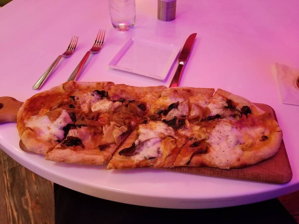 SOCCi | restaurant | 2800 S Potomac Ave, Arlington, VA 22202, USA | 7034131300 OR +1 703-413-1300