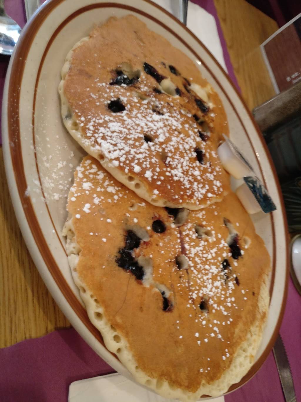 Newcomb Farms Family Restaurant | restaurant | 31 Beale St, Quincy, MA 02170, USA | 6174729641 OR +1 617-472-9641