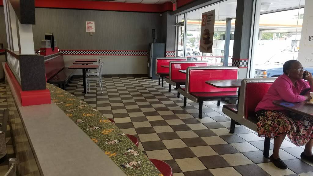 McDonalds | cafe | 2028 Rockaway Pkwy, Brooklyn, NY 11236, USA | 7182410006 OR +1 718-241-0006