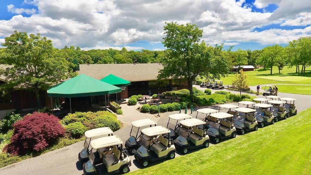 Spring Lake Golf Club | restaurant | 30 E Bartlett Rd, Middle Island, NY 11953, USA | 6319245115 OR +1 631-924-5115