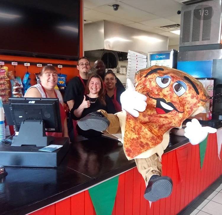 Guarinos Pizzeria | restaurant | 821 W F St, Oakdale, CA 95361, USA | 2098451111 OR +1 209-845-1111