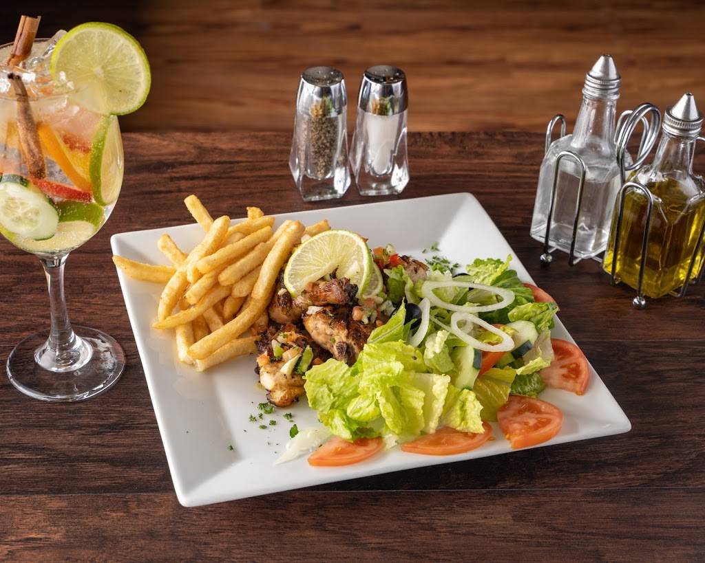 Luanda Restaurant & Lounge | restaurant | 453 Centre St, Brockton, MA 02302, USA | 5084271649 OR +1 508-427-1649