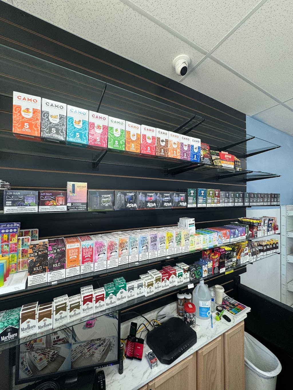 Dinos Liquors and Vape | restaurant | 18006 Park Row Dr Suite # 150, Houston, TX 77084, USA | 3465942020 OR +1 346-594-2020