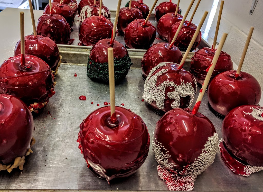 Purple Cow Ice Cream Parlor and Cafe | cafe | 10 Purple Cow Rd, Waynesboro, VA 22980, USA | 5406491400 OR +1 540-649-1400