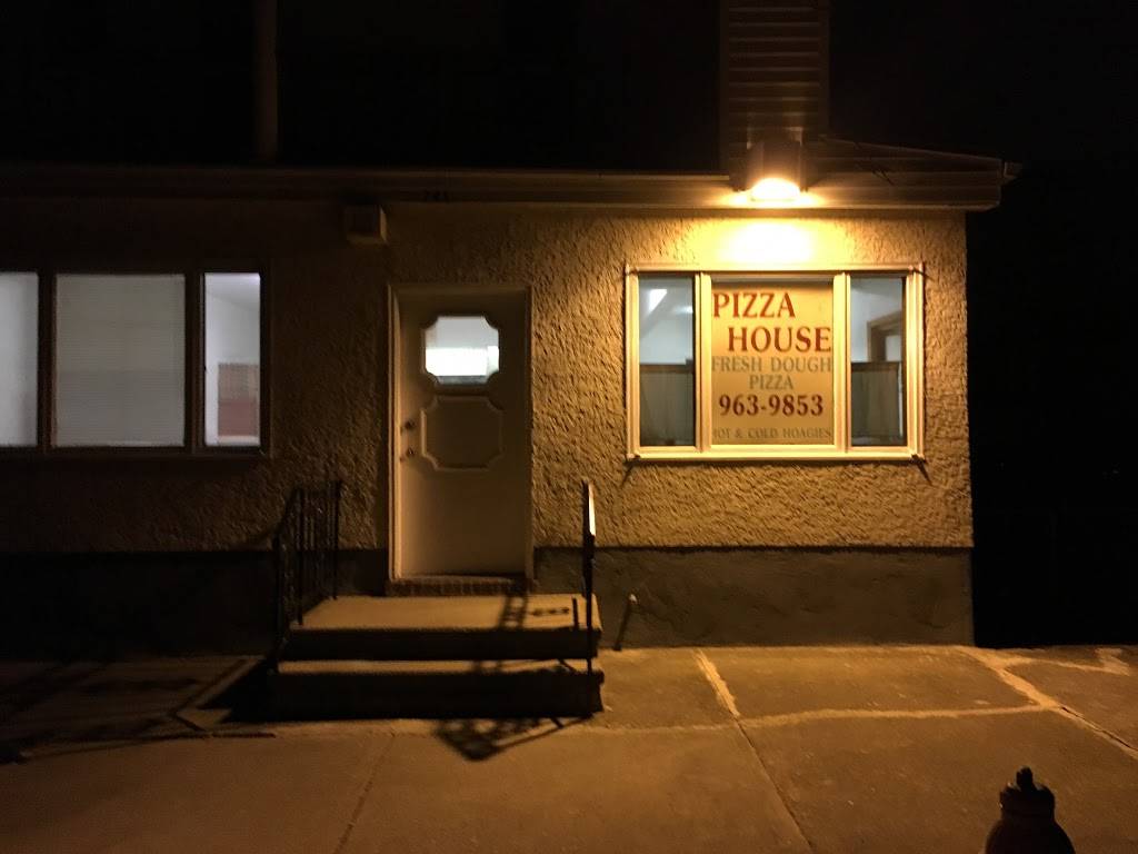 Pizza House | restaurant | 721 Court St, Scranton, PA 18508, USA | 5709639853 OR +1 570-963-9853
