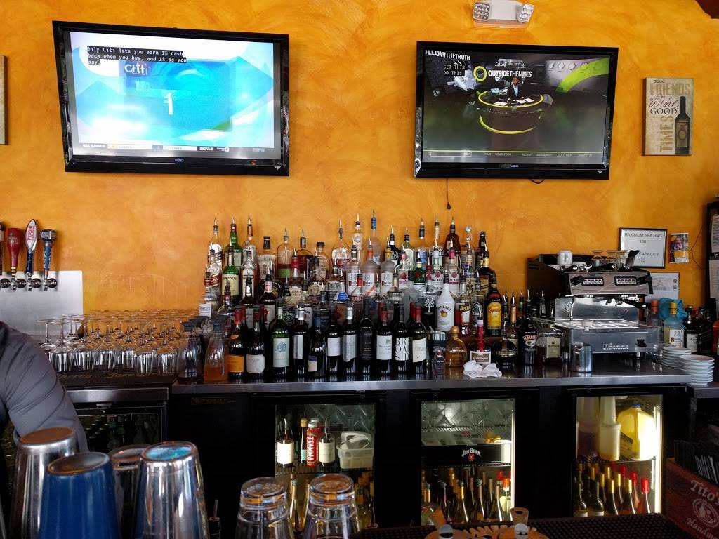 Agliolio Italian Bistro | restaurant | 2258 N Congress Ave, Boynton Beach, FL 33426, USA | 5615096486 OR +1 561-509-6486