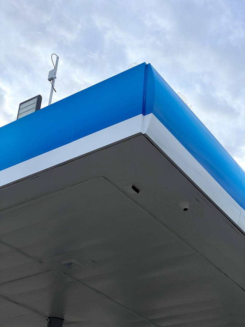 Jacks Gas | meal takeaway | 6012 S Elm Ave, Fresno, CA 93706, USA | 5593751808 OR +1 559-375-1808