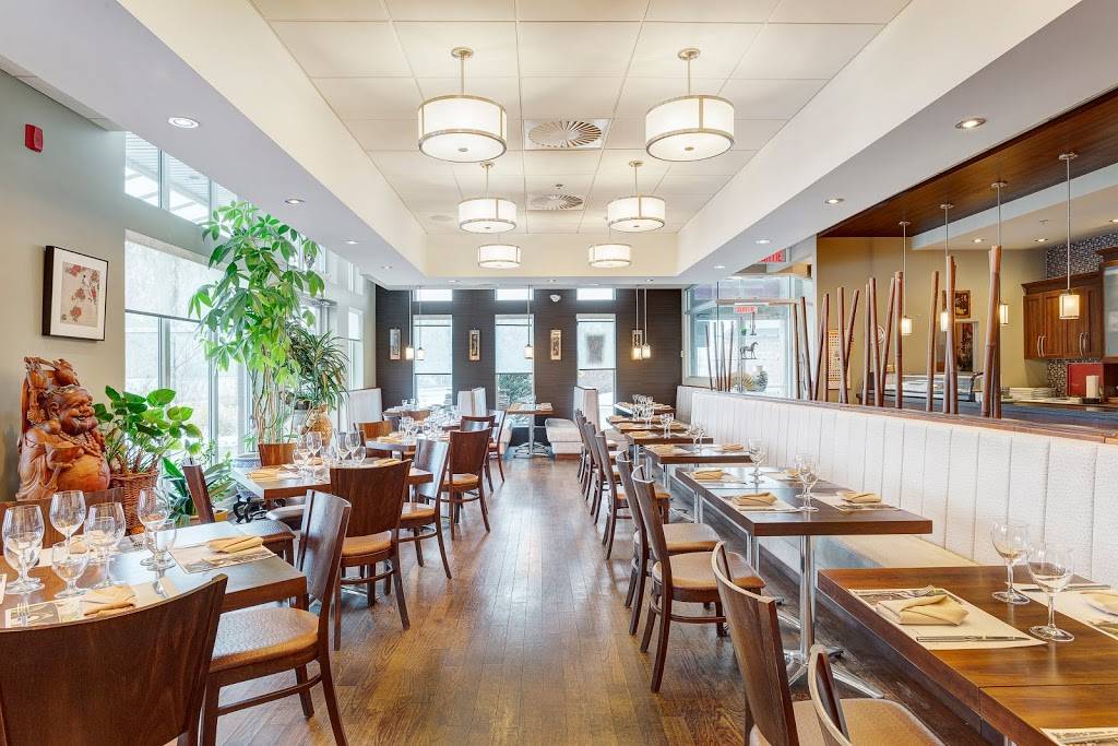 Restaurant Le Piment Szechuan | restaurant | 791 Boulevard Laurier, McMasterville, QC J3G 0K5, Canada | 4504640009 OR +1 450-464-0009