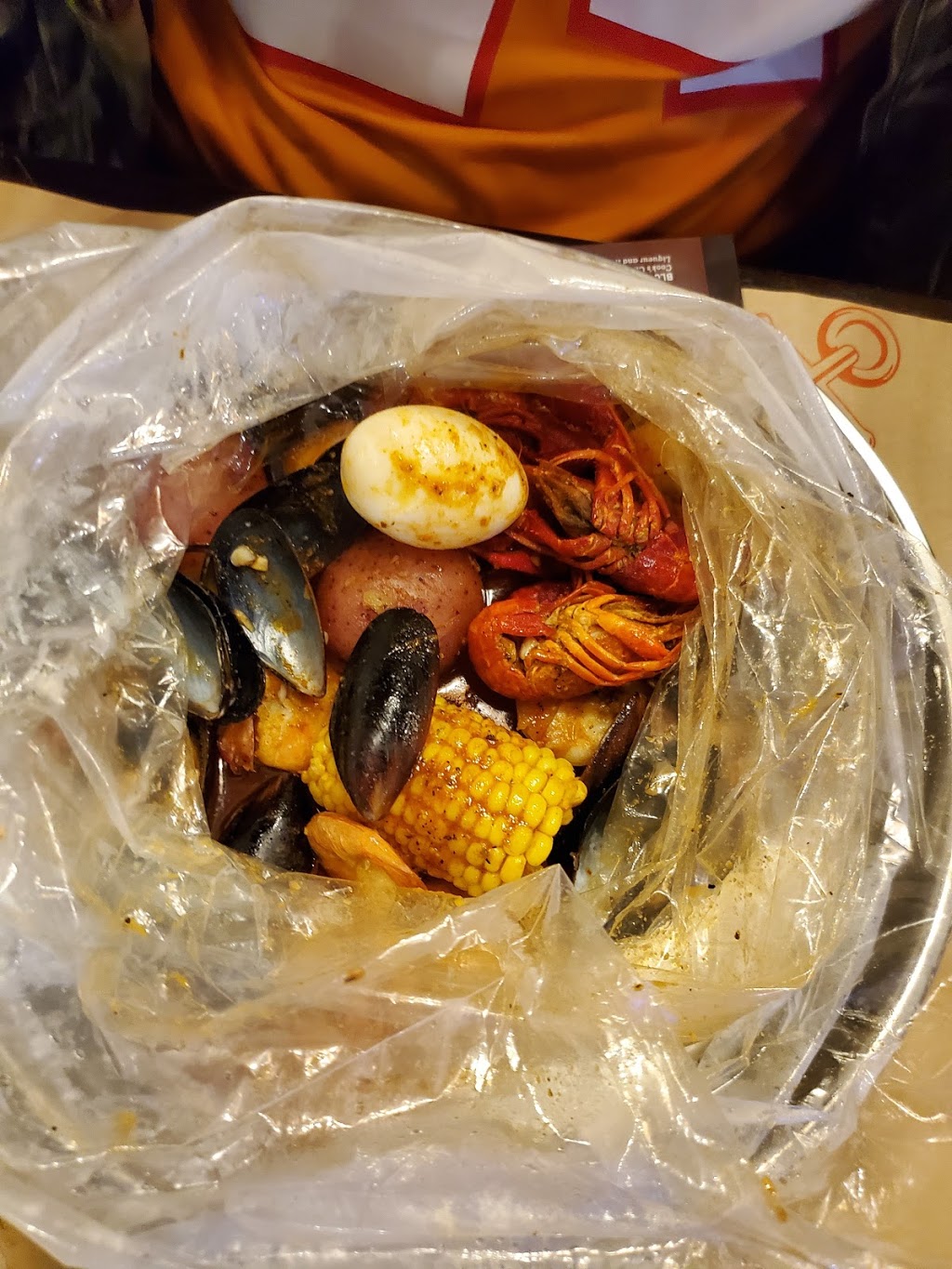 Red Hook Cajun Seafood & Bar (Winchester) | restaurant | 7733 Winchester Rd, Memphis, TN 38125, USA | 9017468182 OR +1 901-746-8182