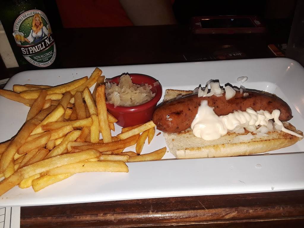 Stats Sports Bar and Grill | restaurant | 10850 Louetta Rd #1700, Houston, TX 77070, USA | 2812578287 OR +1 281-257-8287