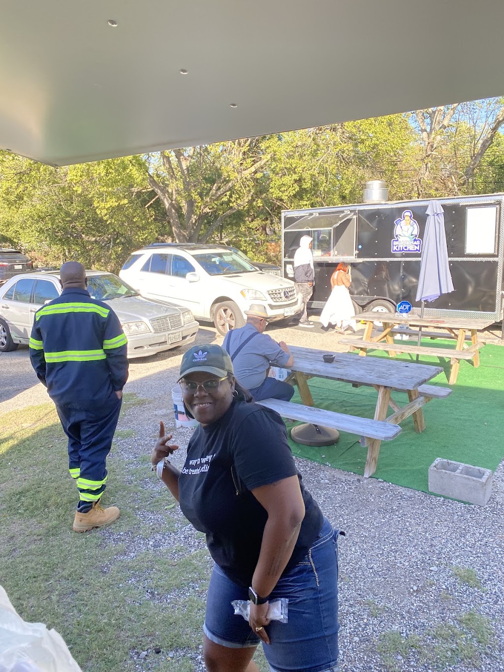 Big Mamas kitchen | restaurant | 5903 Wellington Dr, Austin, TX 78723, USA | 5129037403 OR +1 512-903-7403