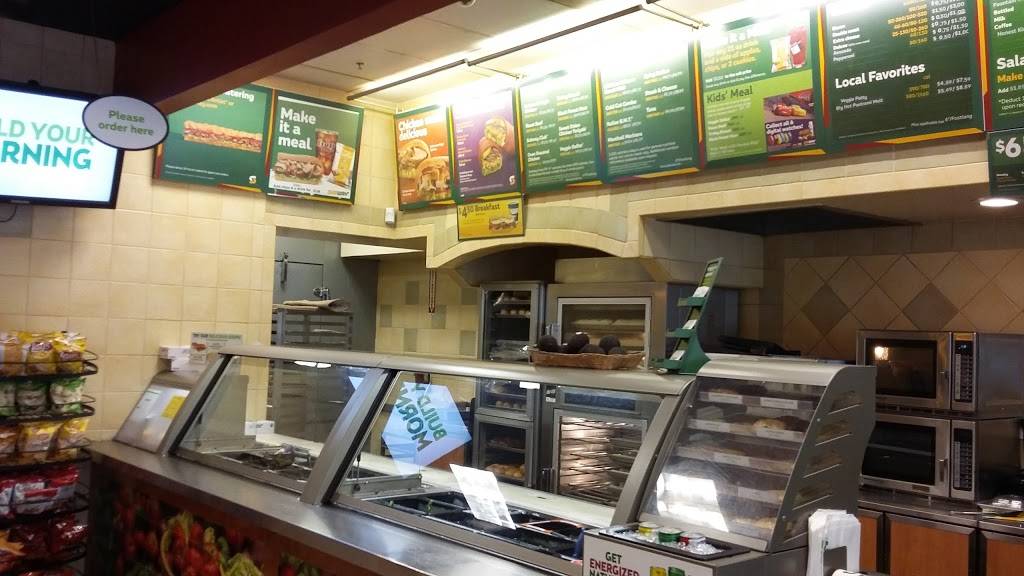 Subway Restaurants | restaurant | 13131 Crossroads Pkwy S B, City of Industry, CA 91746, USA | 5626956700 OR +1 562-695-6700