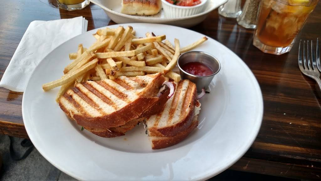 Bar Celona | restaurant | 38 E Colorado Blvd, Pasadena, CA 91105, USA | 6264051000 OR +1 626-405-1000