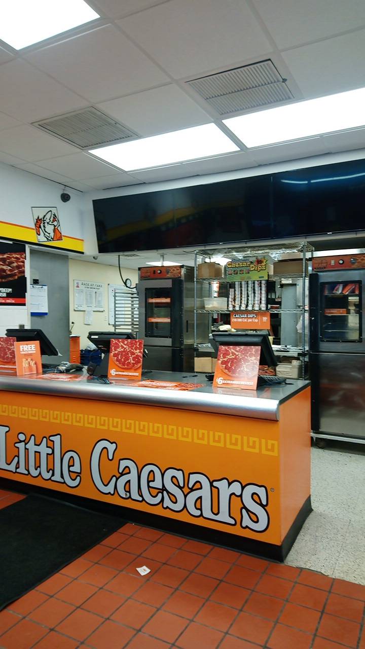 Little Caesars Pizza | meal takeaway | 7530 W Waters Ave, Tampa, FL 33615, USA | 8138868612 OR +1 813-886-8612