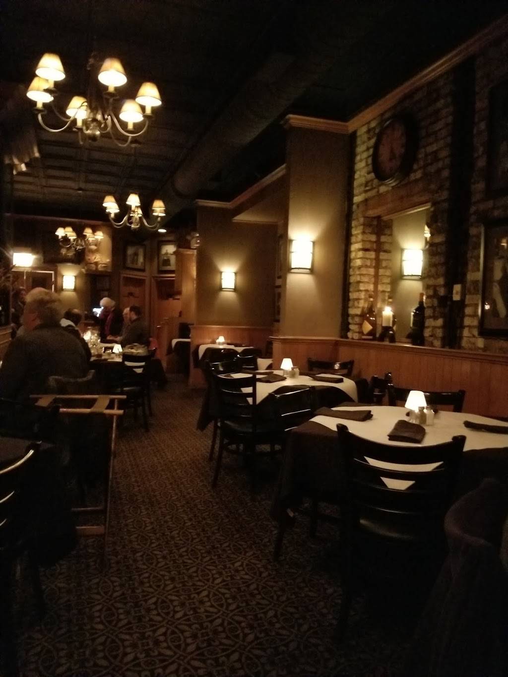 Elliotts Seafood Grille | restaurant | 6690 N Northwest Hwy, Chicago, IL 60631, USA | 7737755277 OR +1 773-775-5277