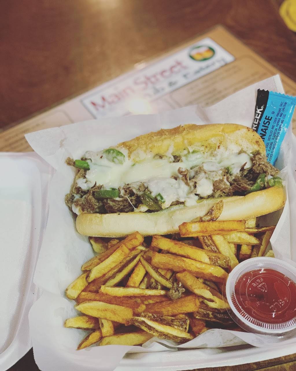 Main Street Pub & Eatery | restaurant | 803 W Main St, Hendersonville, TN 37075, USA | 6159917199 OR +1 615-991-7199