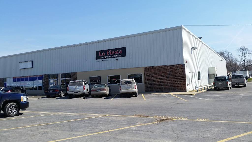 La Fiesta | restaurant | 1005 N 18th St, Centerville, IA 52544, USA | 6418562722 OR +1 641-856-2722