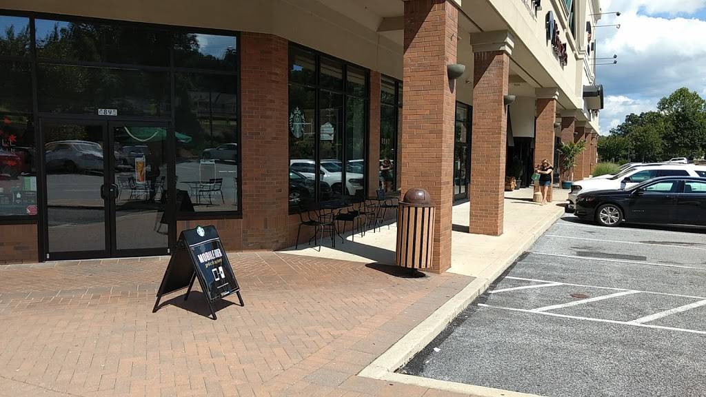 Starbucks | cafe | 4895 West Chester Pike, Newtown Square, PA 19073, USA | 6103534951 OR +1 610-353-4951