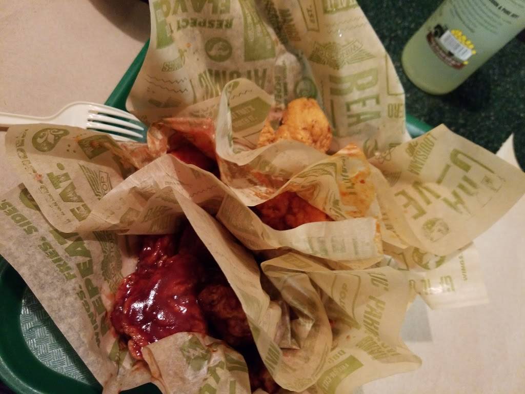 Wingstop | restaurant | 8633 Woodley Ave, North Hills, CA 91343, USA | 8188910999 OR +1 818-891-0999