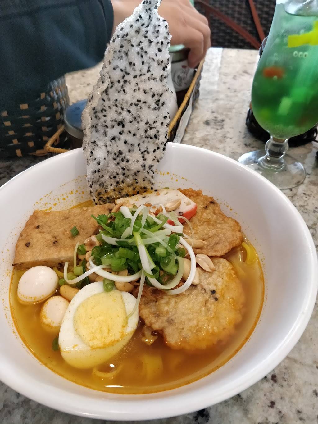 Bun Cha Ca Da Nang | restaurant | 12168 Bellaire Blvd #333, Houston, TX 77072, USA | 2817419455 OR +1 281-741-9455