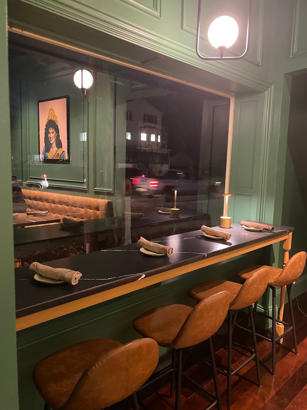 Mitr Ping Yang Thai Kitchen | restaurant | 1281 Congress St, Portland, ME 04102, USA | 2075360868 OR +1 207-536-0868