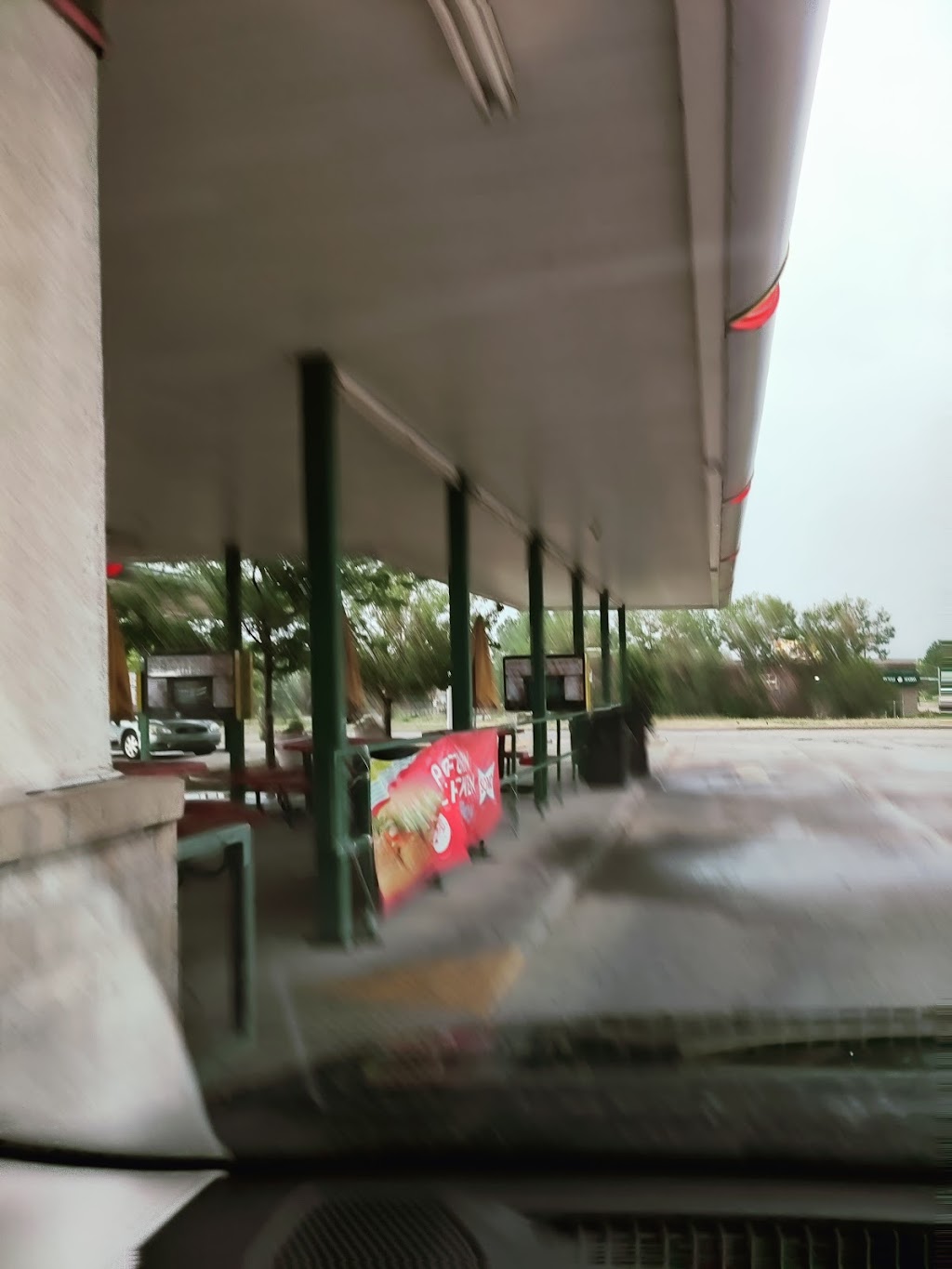 Sonic Drive-In | restaurant | 2540 Dell Range Blvd, Cheyenne, WY 82009, USA | 3076329188 OR +1 307-632-9188