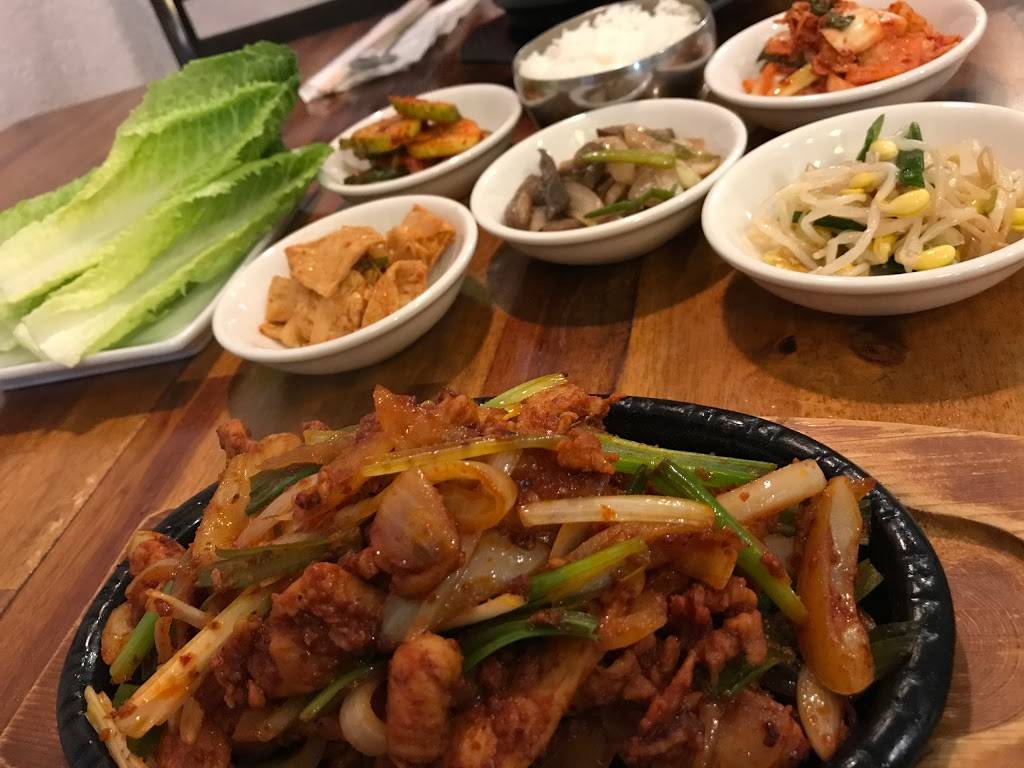 Kimchi Restaurant | restaurant | 7 Alafaya Woods Blvd # 1000, Oviedo, FL 32765, USA | 4079774455 OR +1 407-977-4455