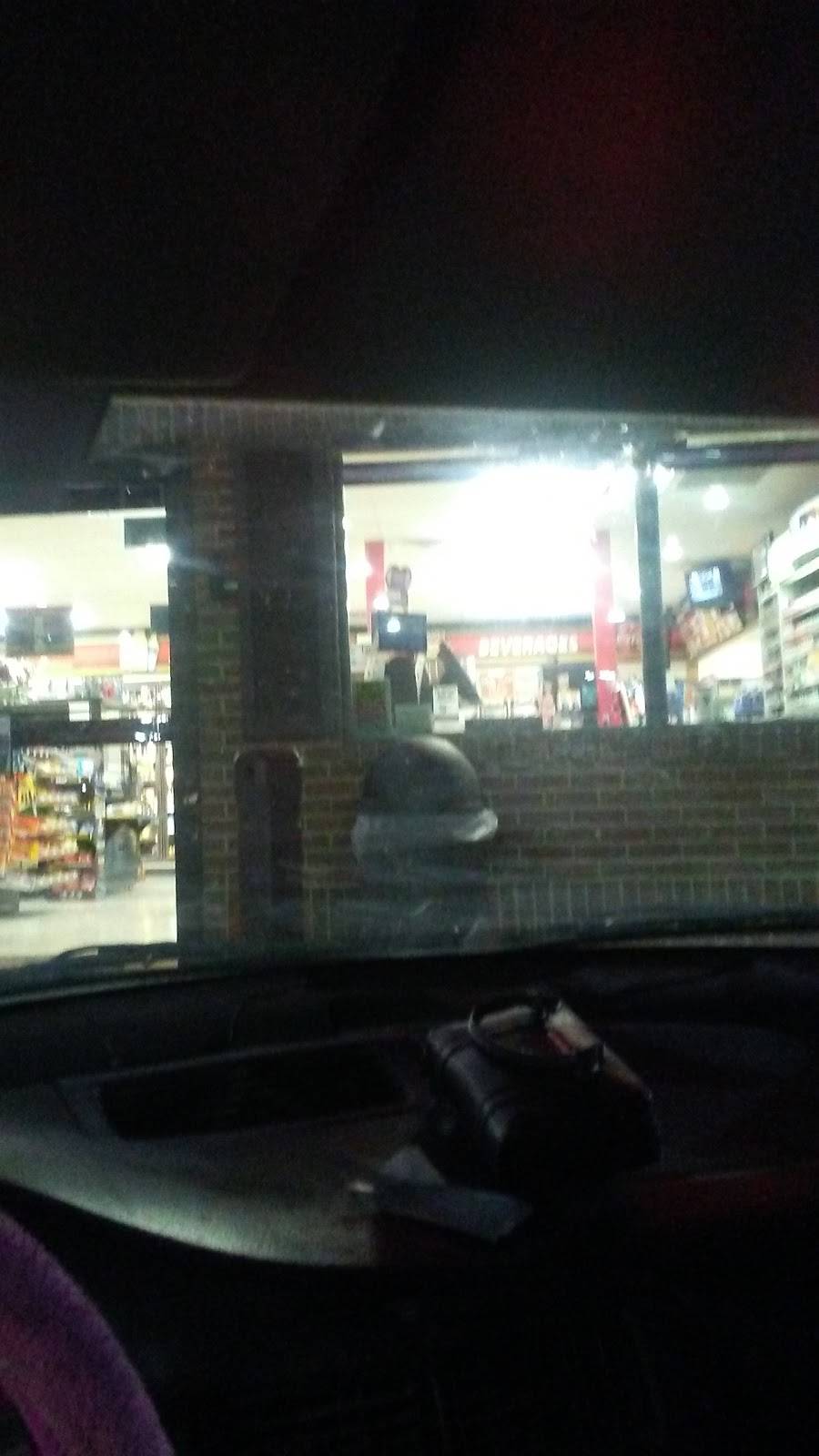 Caseys |  | 1735 Vandalia Rd, Hillsboro, IL 62049, USA | 2175323365 OR +1 217-532-3365