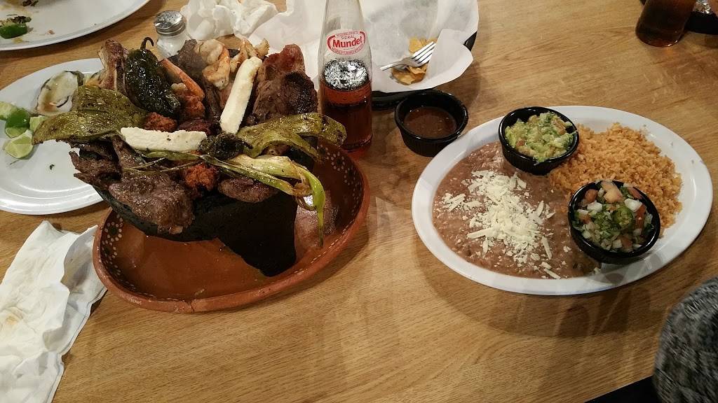 Antojitos | restaurant | 3338 Kietzke Ln, Reno, NV 89502, USA | 7758291537 OR +1 775-829-1537